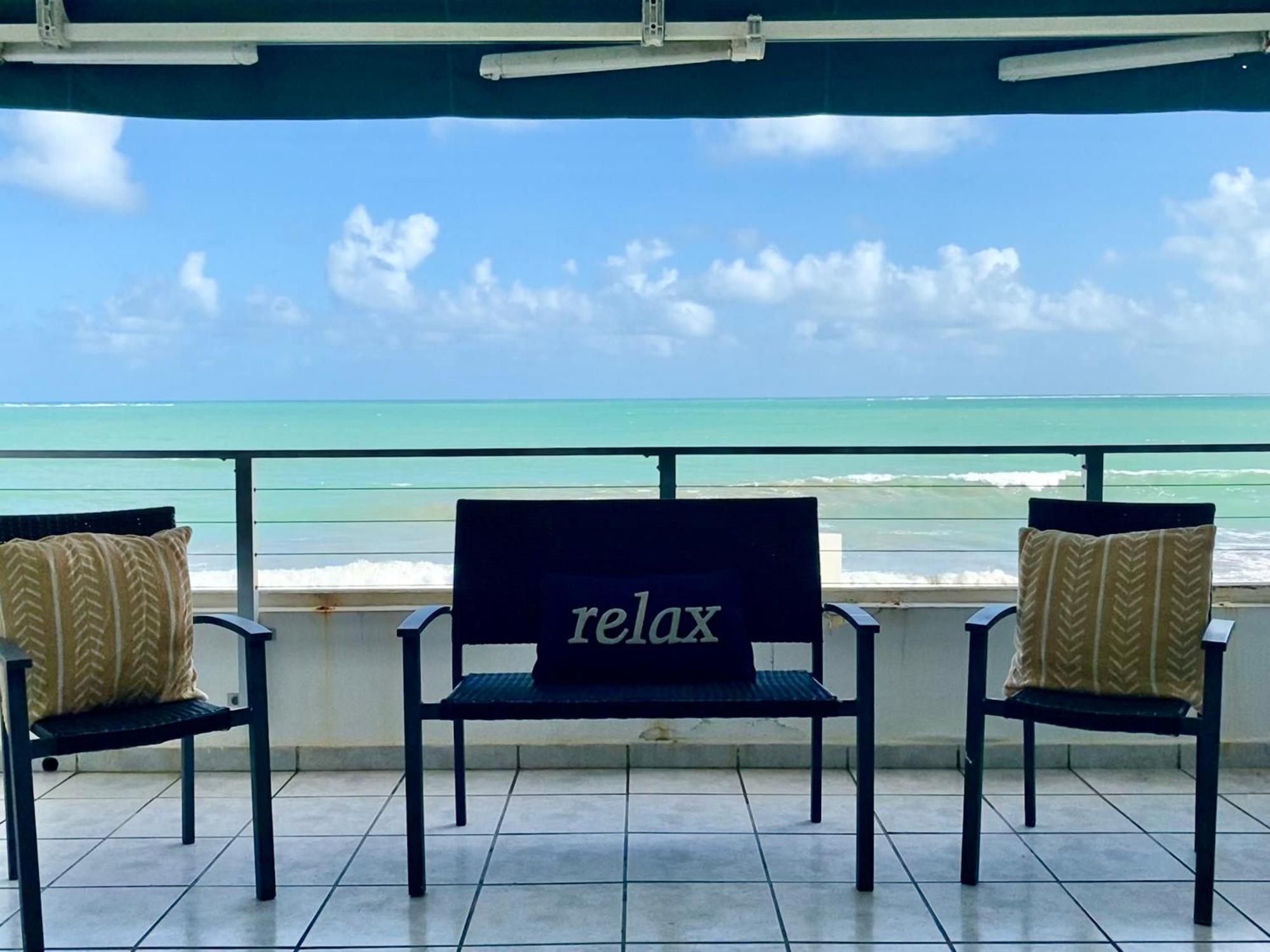 Oceanfront Condo In Luquillo Eksteriør billede